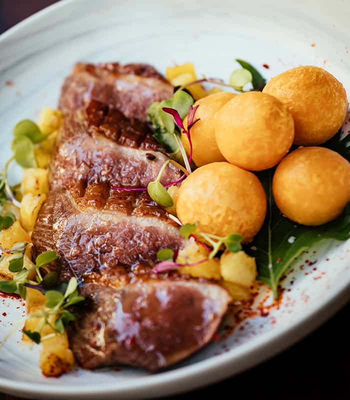 Quesarium Restaurant & Cocktails in Barcelona.